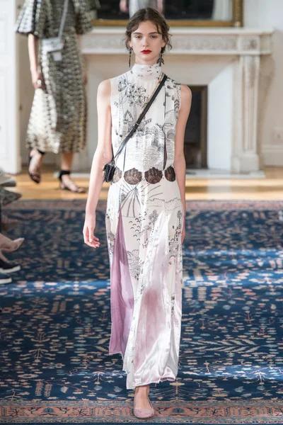 Look 31